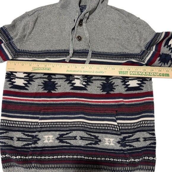 100% cotton American Eagle aztec Hooded Sweater Small - Picture 14 of 15